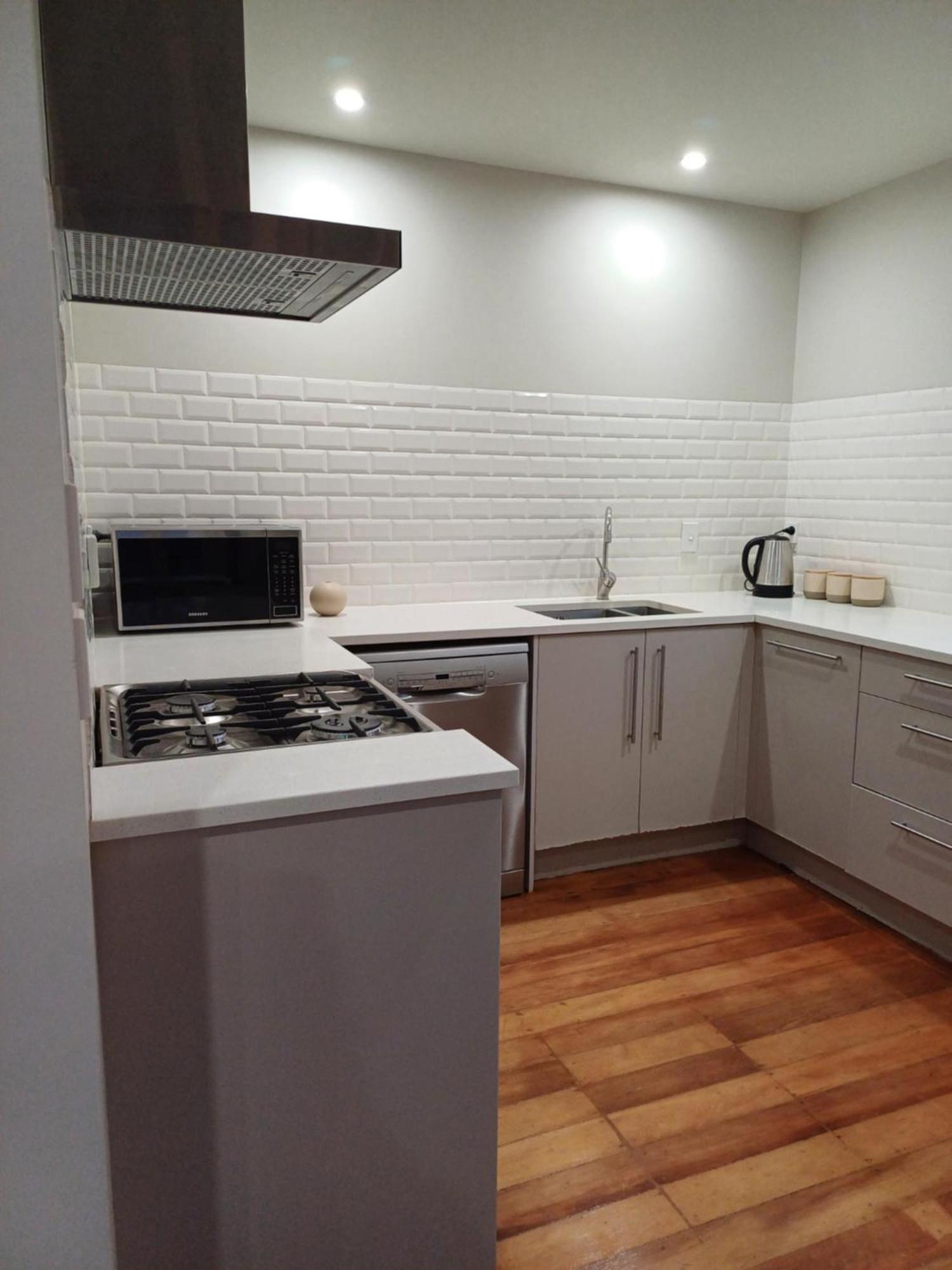 Mt Highfield Farm Cottage Waiau Экстерьер фото